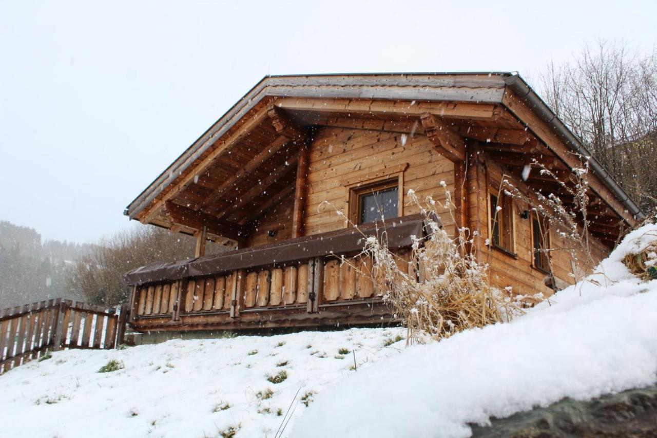 Das Paradieschen Edlitz - Stilvolles Blockhaus Mit Kamin Buitenkant foto