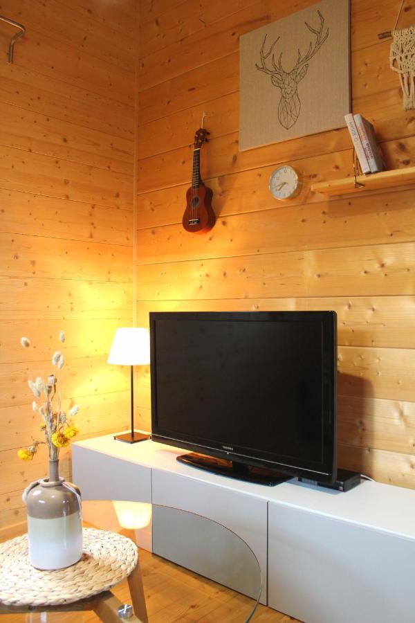 Das Paradieschen Edlitz - Stilvolles Blockhaus Mit Kamin Buitenkant foto