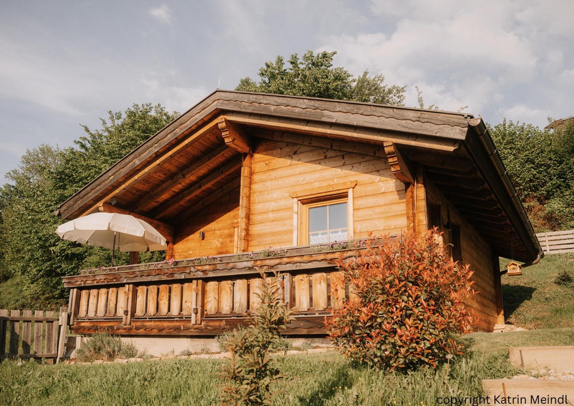 Das Paradieschen Edlitz - Stilvolles Blockhaus Mit Kamin Buitenkant foto